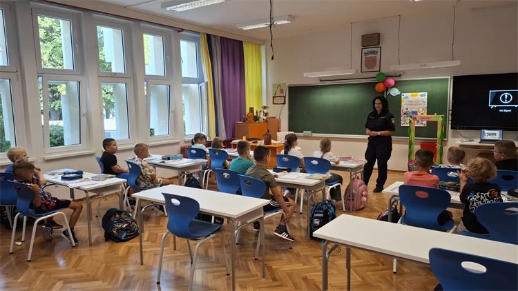 Slika /2025/Senj predavanje 1.jpg